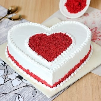Heart Shape Red Velvet Cake : First Crush Store