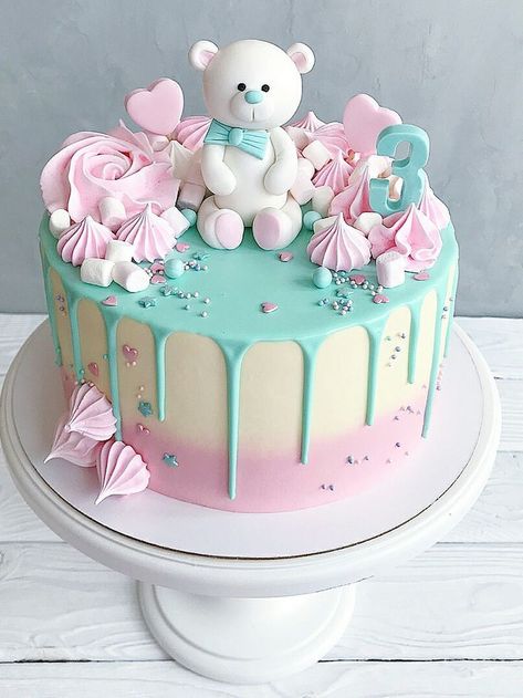 Cute Teddy Cake