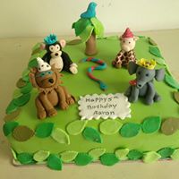 Jungle Party Cake