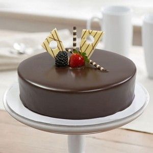 luxurious Chocolate Cake