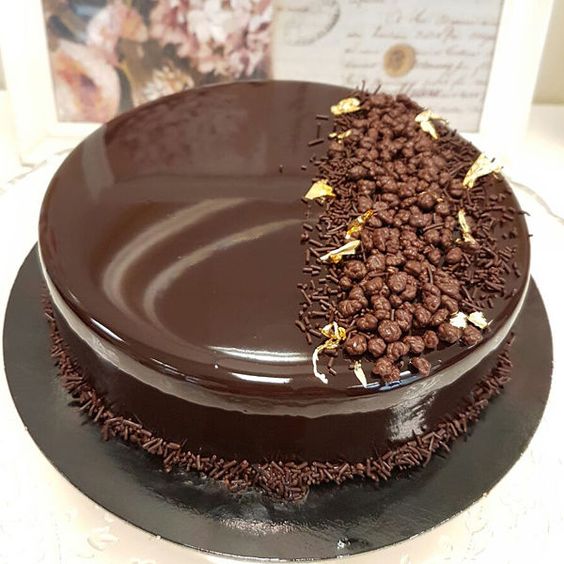 exquisite Chocolate Cake